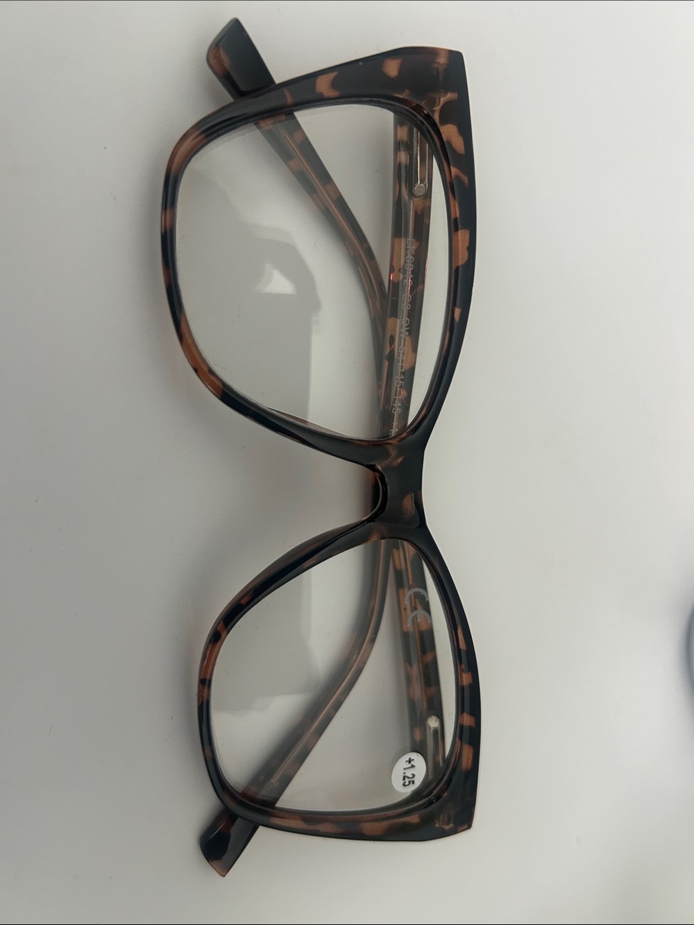 Tortoiseshell Reading Glasses - +1.25 Strength